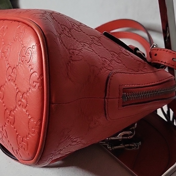 GIVEAWAY RAFFLE ENTRY ๐๏ธ Authentic GUCCI Red/Poppy Mini Dome Bag ๐ฅณ - Picture 13 of 15